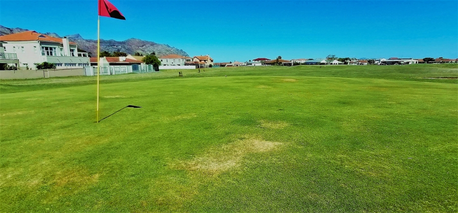 2 Bedroom Property for Sale in Fairview Golf Estate Western Cape